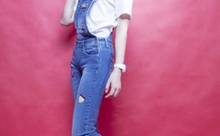 旅行者的J桶进雷电将军的J